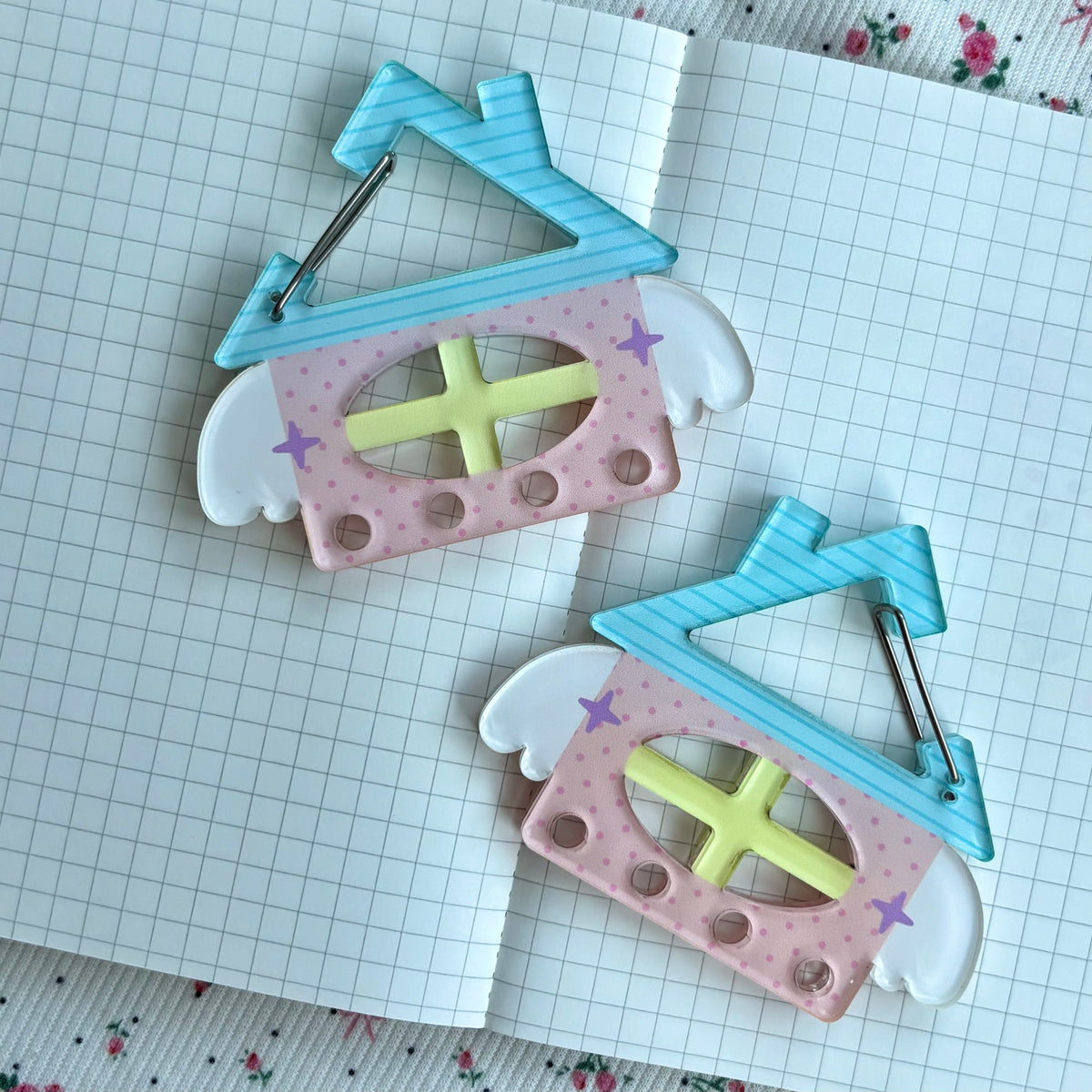 Angel House - Carabiner